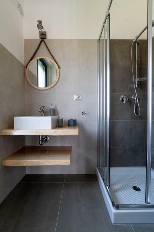 Bed and Breakfast Italian Piston House Sport Moto Rent Millesimo Esterno foto